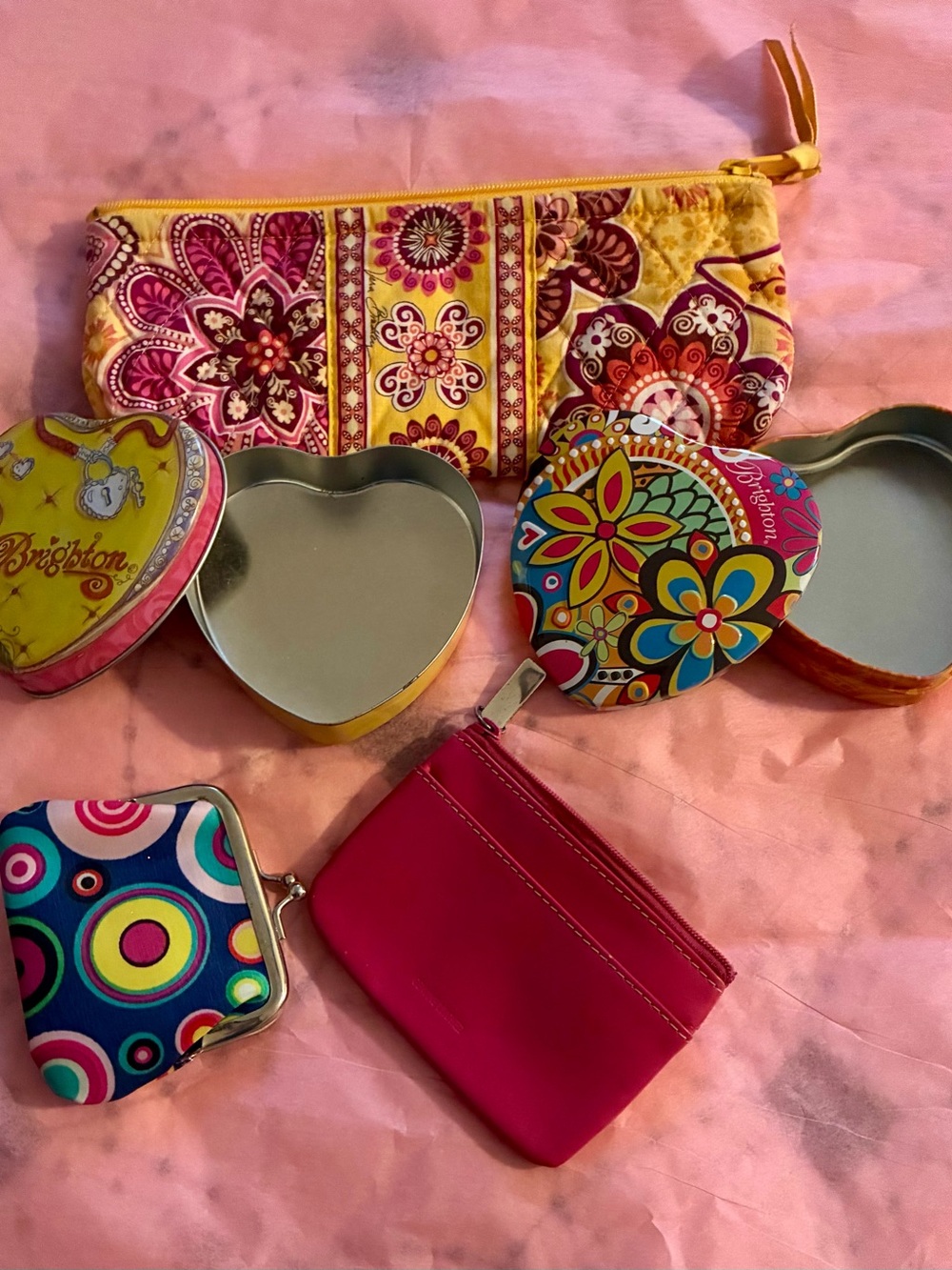 Vera Bradley Bag, Brighton Heart Tins, Fossil change purse and unbranded purse - Picture 6 of 11